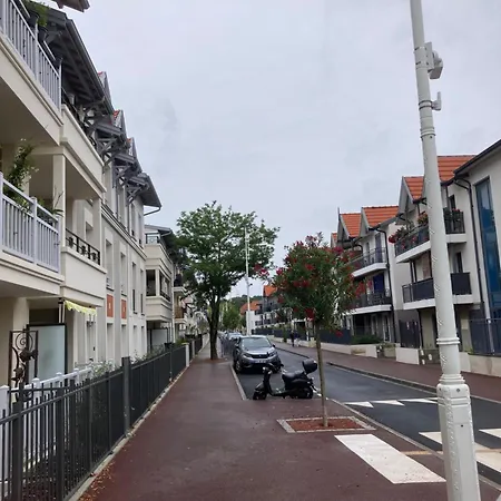 Appt 4-6 Personnes 2 Terrasses Proximite Plage Et Gare Apartman *